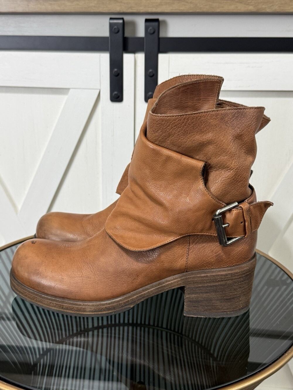 VIC MATIE Leather Biker Boots Buckle Brown Ankle Booties Italy EU 38 US 7.5